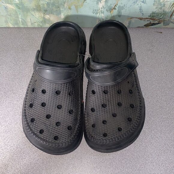 NEW Sandals Grey   - Picture 3 of 6